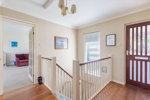7 Bishops Close, Torquay, TQ1 2PL