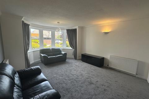 2 bedroom flat to rent, Cuparstone Place, Great Western Road, The City Centre, Aberdeen, AB10