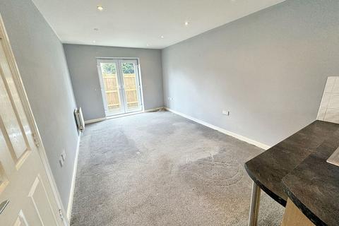 2 bedroom flat for sale, Grange Court, Carrville, Durham, Durham, DH1 1BL