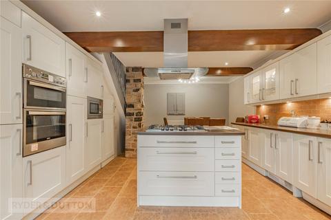 Delph New Road, Dobcross, Saddleworth, OL3
