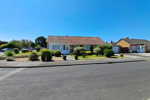 2 bedroom bungalow for sale, Westfield Drive, Burnham-on-Sea, TA8