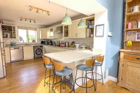 16 Oakmead, Witney, OX28 1EF
