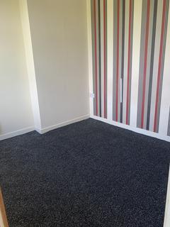 1 bedroom flat to rent, Lyndhurst Road, Burnley BB10