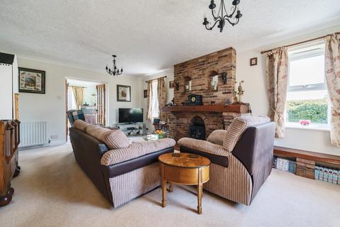 Marsh Cottage, 5 Durhams Road, Dawsmere, Spalding, PE12 9NJ