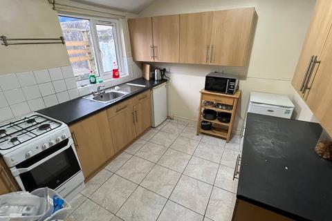 5 bedroom house share to rent, Penbryn Terrace, Brynmill, Swansea, SA2