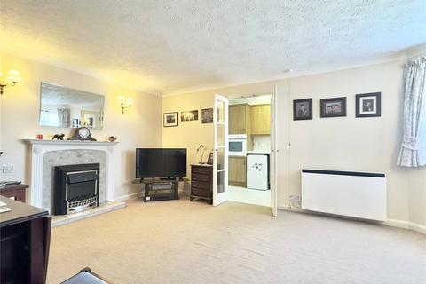 2 bedroom flat for sale, Oakleigh Close, Swanley, Kent, BR8