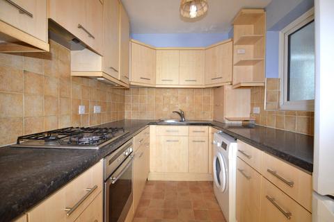1 bedroom flat to rent, Highfield Hill, Crystal Palace SE19