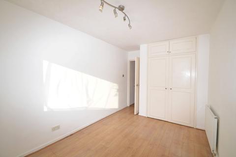 1 bedroom flat to rent, Highfield Hill, Crystal Palace SE19