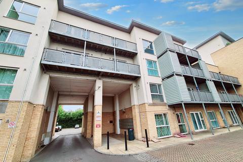 2 bedroom apartment for sale, Hibernia Road, Hounslow TW3