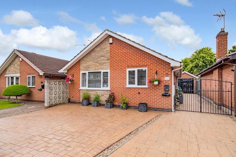 2 bedroom detached bungalow for sale, Springfield Avenue, Sandiacre, Nottingham, Nottinghamshire, NG10