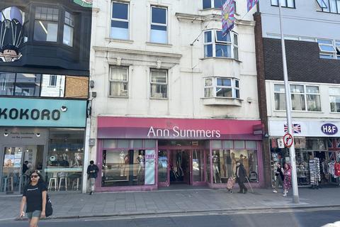 Retail property (high street) to rent, Brighton BN1