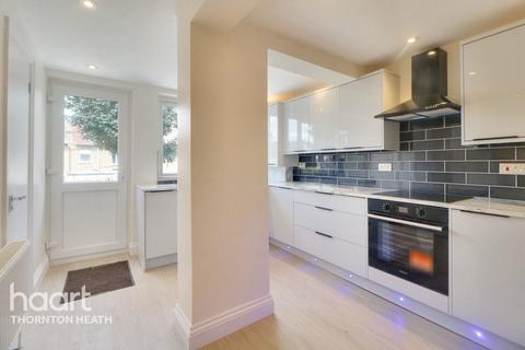 4 bedroom terraced house for sale, Grange Park Road, Thornton Heath