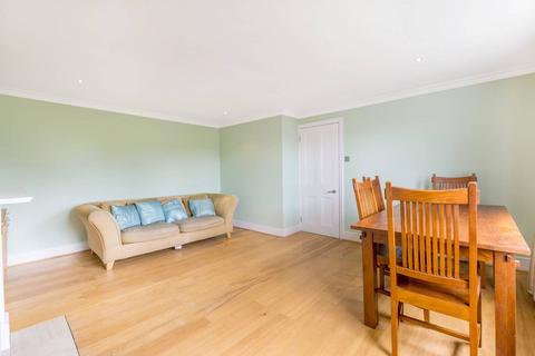 2 bedroom flat to rent, Castlebar Road, Ealing Broadway, London, W5