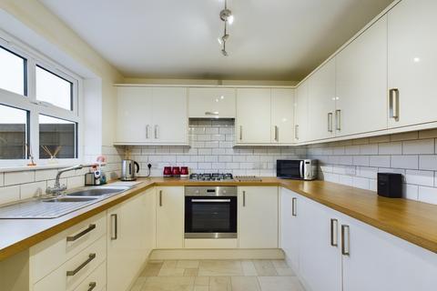 3 bedroom end of terrace house for sale, Johnston Court, Beverley, HU17 9GF