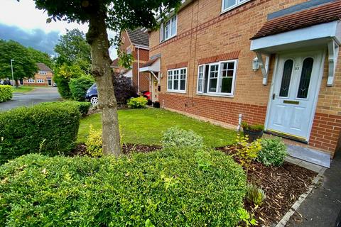 3 bedroom semi-detached house to rent, Cloughfield, Preston PR1