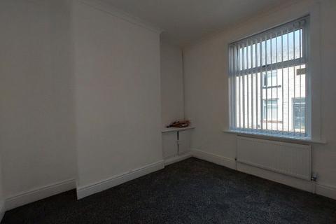 2 bedroom terraced house to rent, Richmond Street, Burnley BB11