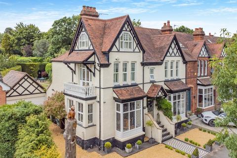 6 bedroom semi-detached house for sale, Station Road, Hampton-In-Arden, B92 0BJ