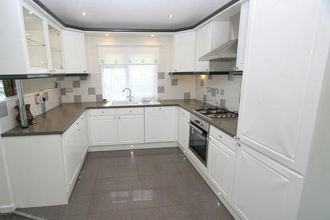 2 bedroom park home for sale, Six Bells Park, Woodchurch TN26