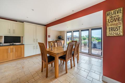 3 bedroom detached house for sale, The Oxhey, Tewkesbury GL20