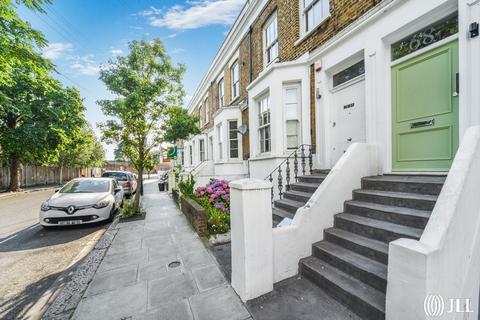 3 bedroom flat to rent, Bramber Road London W14