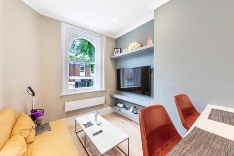1 bedroom flat to rent, Hampstead High Street, Hampstead, NW3
