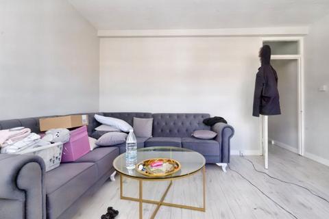 1 bedroom flat for sale, Flat 28 Classic Mansions, Well Street, Hackney, London, E9 7QH