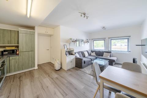 Flat 17, Ethelred Court Godstone Road, Whyteleafe, CR3 0GB