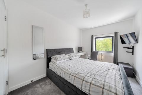 Flat 17, Ethelred Court Godstone Road, Whyteleafe, CR3 0GB