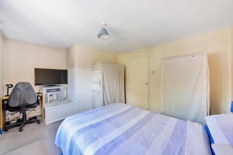 8 Natalie Close, Feltham, TW14 8PJ