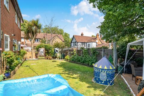 8 Natalie Close, Feltham, TW14 8PJ
