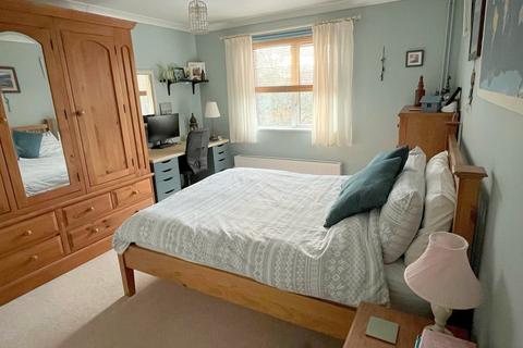 3 bedroom maisonette to rent, Westoning Road, Harlington, LU5