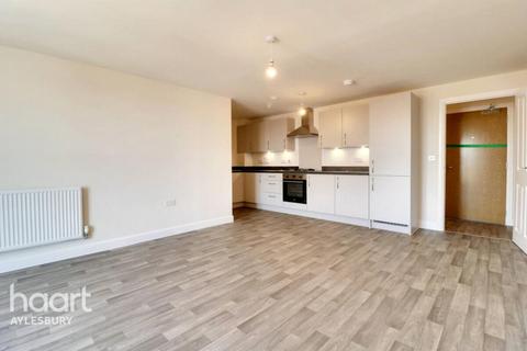2 bedroom apartment to rent, Kingsbrook Basin, Aylesbury