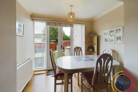 3 bedroom terraced house for sale, Calderwood Gardens, East Kilbride, Glasgow, South Lanarkshire, G74 3SB