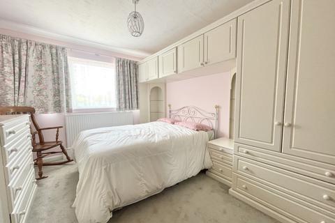 18 Elgar Close, Exeter, EX2 5QU