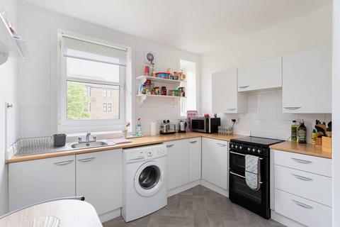 2 bedroom flat for sale, 26 Ivanhoe Place, Dundee, DD4 6LQ