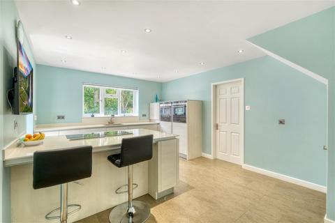 4 bedroom detached house for sale, Burgess Croft, Solihull, B92 0QJ