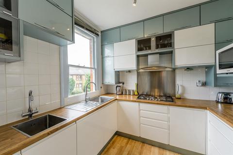 2 bedroom flat to rent, Sunny Gardens Road, Hendon, NW4