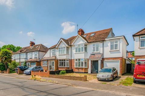 4 bedroom semi-detached house for sale, Chiltern Drive, Surbiton