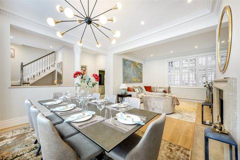 4 bedroom apartment to rent, Dilke Street, Chelsea, London, SW3