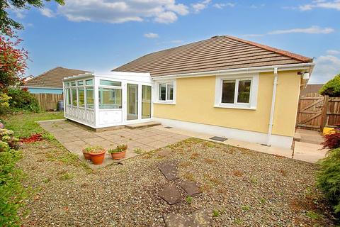 3 bedroom detached bungalow for sale, Mulberry, 11 Cooks Close