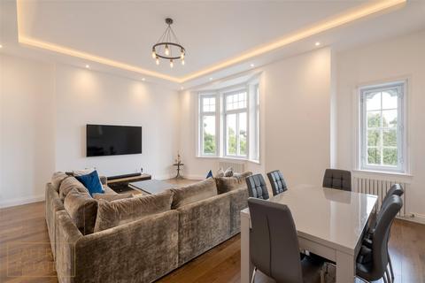 3 bedroom apartment for sale, North Gate, Prince Albert Road, London, NW8