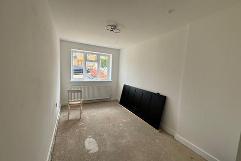 1 bedroom flat to rent, Carverhill Road, High Wycombe