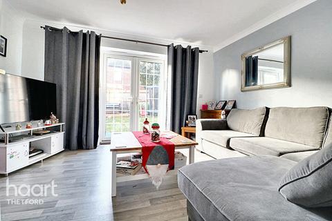 42 Birch Covert, Thetford, IP24 2UL