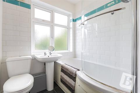 15 Acacia Avenue, Hornchurch, RM12 4EW
