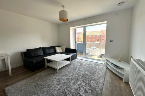 3 bedroom apartment to rent, Portsmouth, Cross Street Part Furnished