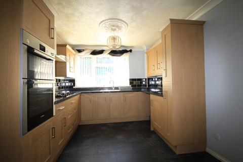 3 bedroom end of terrace house for sale, Victor Street, Hull, East Riding of Yorkshire. HU9 2EX