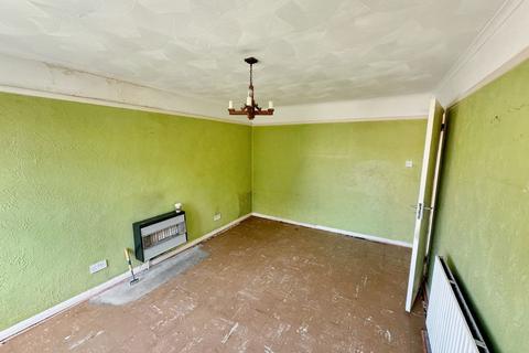 19 Hurley Road, Worthing, BN13 2PB