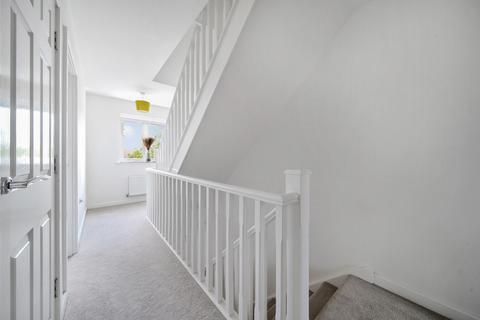 3 bedroom semi-detached house for sale, Kingsman Drive, Botley, Southampton, Hampshire, SO32