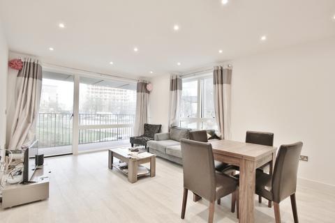 2 bedroom apartment for sale, Abbotsford Court, Lakedrive, Park Royal, NW10