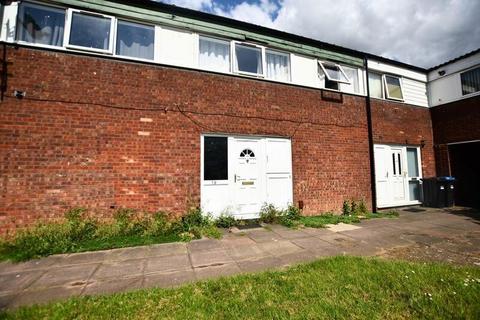 4 bedroom terraced house for sale, Franklins Croft, Wolverton, Milton Keynes, Buckinghamshire, MK12 5DD